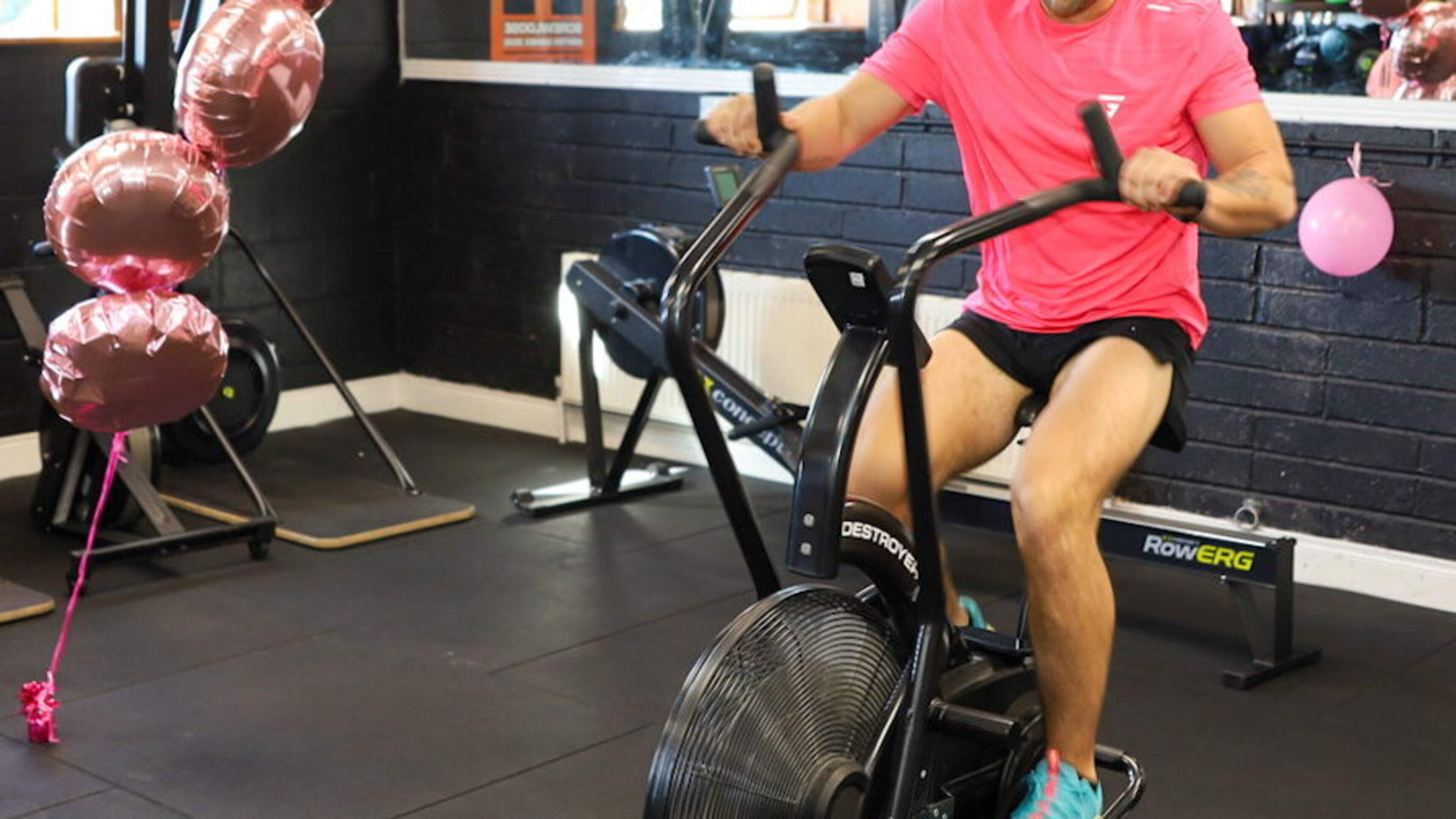 Wexford community backs local gym’s 5,000 calorie challenge for breast cancer awareness